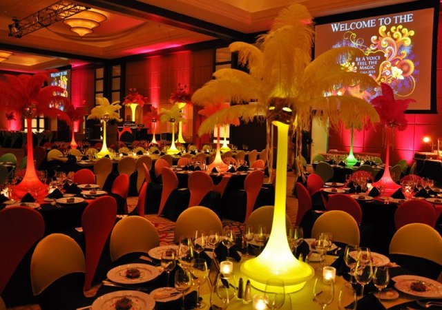 Feathers Centerpieces FCP-75