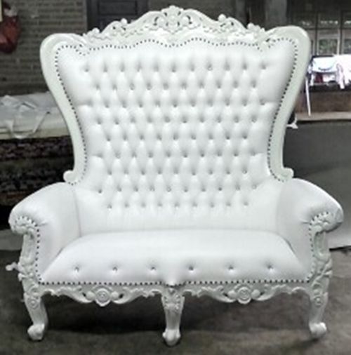 THRONE LOVESEAT WHITE