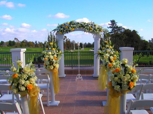 Wedding columns